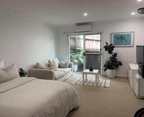 Gerringong Casa | Cozy Studio with Private Entrance & Ensuite