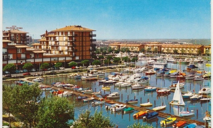 Porto Santa Margherita Apartamento | Bright Studio for 4 Guests With Swimming Pool
