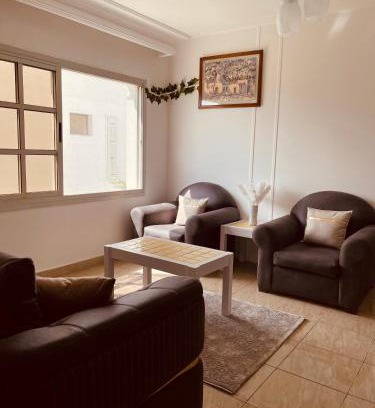 El Hadaba Apartamento | Cozy stylish apartment with swimming pool