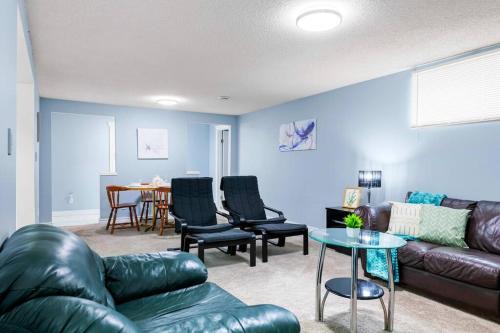 West Edmonton Apartamento | Cozy Suite - Walk to West Ed Mall