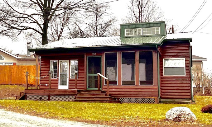 Rome City Casa | Cozy Sylvan Lake Cabin with Loft & Stunning Lake Views!