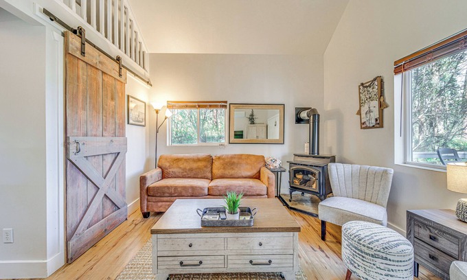 Garden Valley Apartamento | Cozy Terrace Lakes Resort Cabin w/ Views
