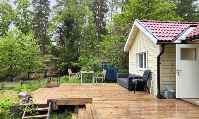 Tyreso O Cabina | Cozy tiny house Retreat in Stockholm archipelago
