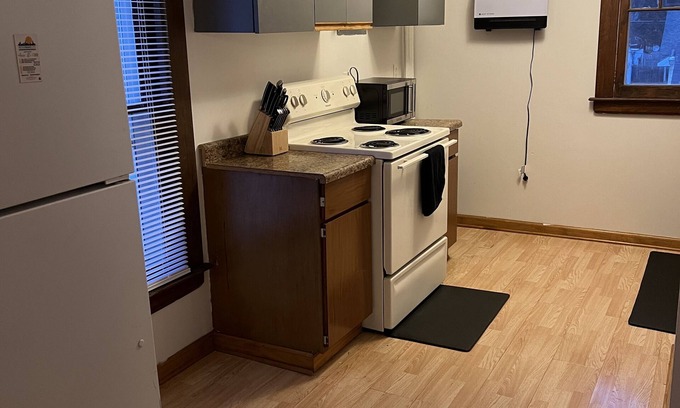 Saginaw Apartamento | Cozy upstairs apartment