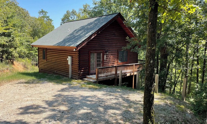Hot Springs Cabina | Cozy mountain cabin 15 minutes from historic downtown, 3 miles from ORV PARK