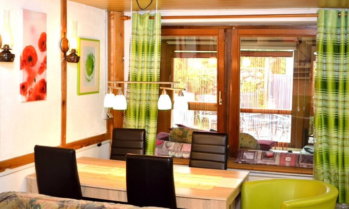 Ostrach Apartamento | Acogedor apartamento de vacaciones "Waldraff" con terraza, Wi-Fi y parque infantil