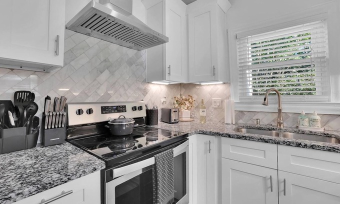 Peachtree Park Casa | Cozy Vibes Buckhead 7 Beds