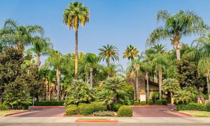 Roosevelt Condominio | Cozy Villa near CRMC & Downtown