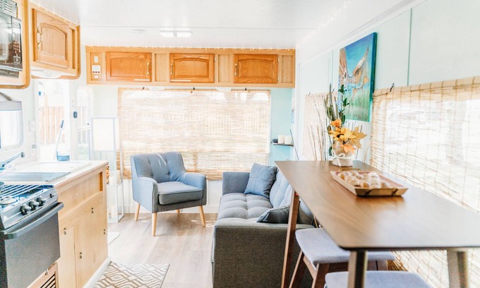 Morehead City Casa | Cozy waterfront bamboo retreat, perfect for fishermen or outdoor enthusiasts