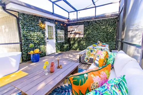 Orlando Casa | CozyHome BigGrdn RmWTub PetOkUCF
