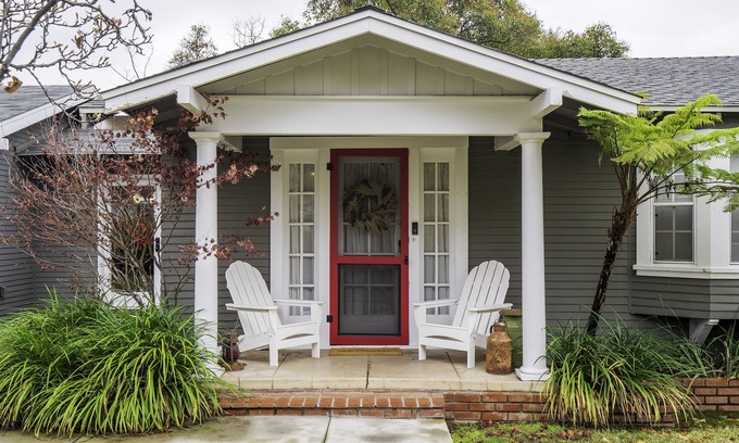 Glendora Casa | Artesano Casita en el corazón de Glendora