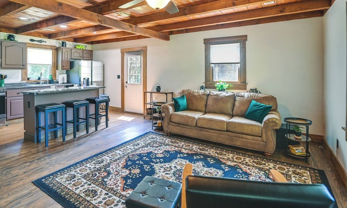 Campton Cabina | Secluded Campton Cabin w/ Views & Cozy Fireplace!