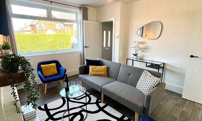 Forsbrook Casa | Crestfield House