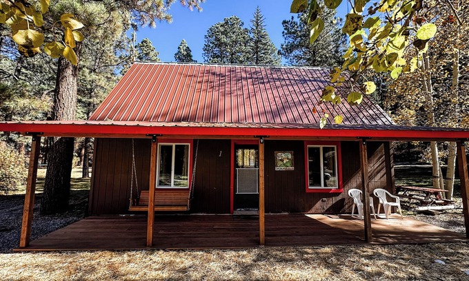 Bayfield Cabina | Croll Cabins-DeSpain Schoolhouse-#1 on Vallecito Lake. Newly renovated!