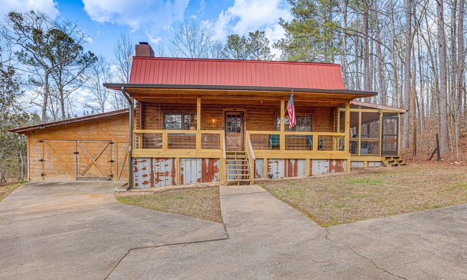 Cropwell Cabina | Cropwell Cabin w/ Fire Pit, Near Logan Martin Lake