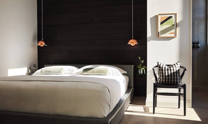 Olde Kensington Hotel | Crown Grand Two Bedroom King + Queen W/ Terrace