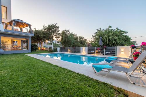 Daratsos Villa | Crystal Waves Villa