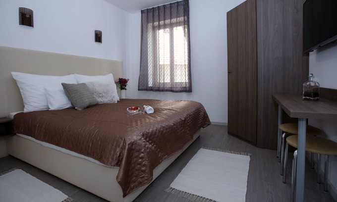 Balatonalmadi Apartamento | Csillag Villa - Two-Bedroom Apartment