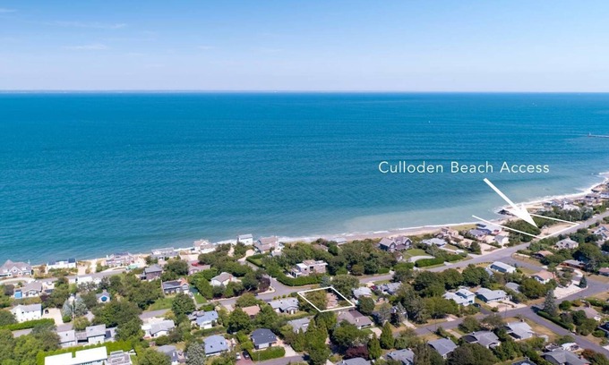 Culloden Shores Casa | Culloden Cottage with Private Beach
