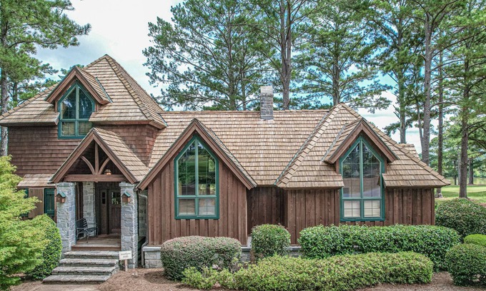 Lake Oconee Cabaña | Cuscowilla Golf Cottage/ Lake Oconee