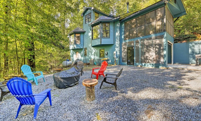 Ellijay Cabina | Custom-Built Luxury Cabin w/ Tesla Charger!
