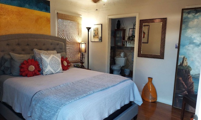 South Wrigley Casa | Wrigley histórico - Hermosa habitación privada y baño