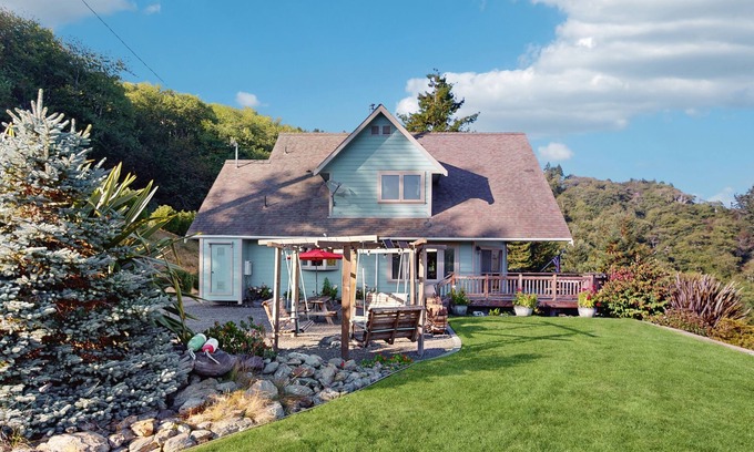 Orick Casa | Custom home overlooking Redwood Creek Valley - hot tub, furnished deck & firepit