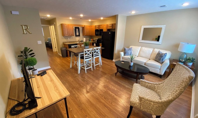 Elizabethtown Apartamento | Cute comfortable, Pet, friendly,1-bedroom apartment in lovely Elizabethtown AC