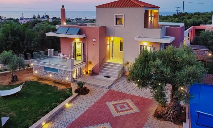 Daratsos Villa | Cypress Village - Lux villa 5' from beach