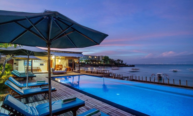 Mushroom Bay Cama Y Desayuno | D'Muncuk Huts Lembongan