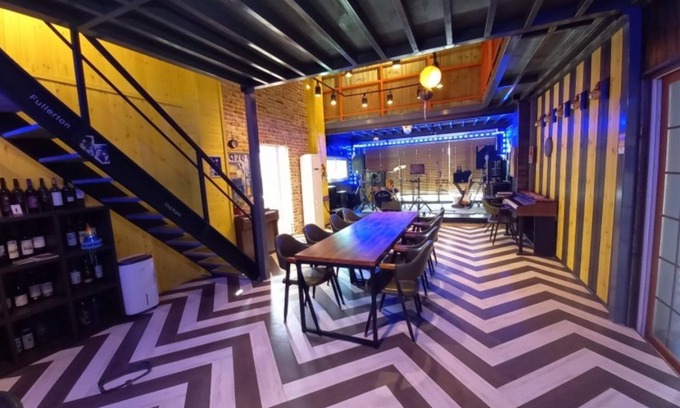 Suwon Casa | Daebudo Ann's Gallery Pension