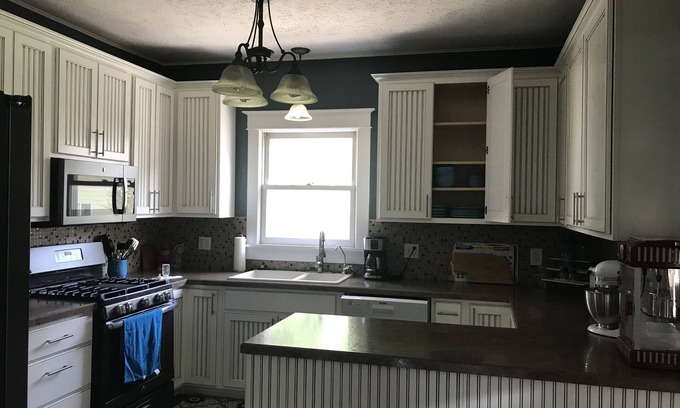 Polk County Casa | Dala House es un maravilloso destino en Stromsburg, Nebraska