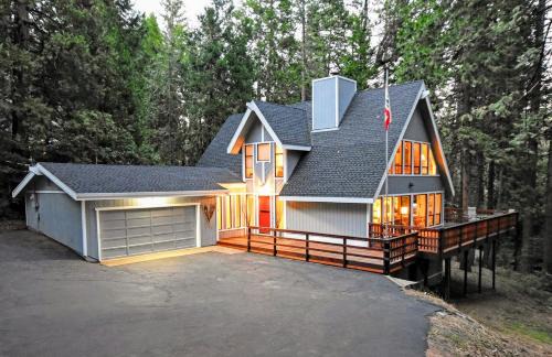 Arnold Casa | Dancing With Trees