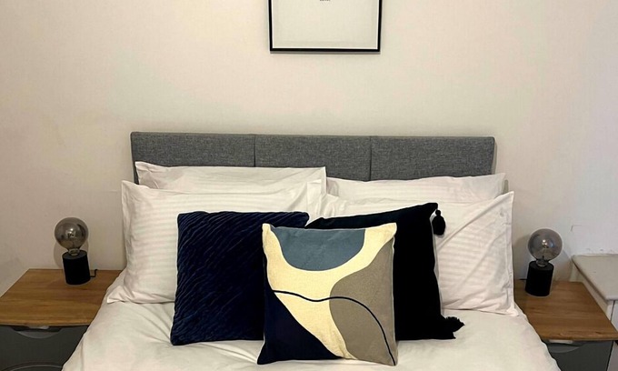 Wigan Apartamento | Darlington Suites by SA Stays