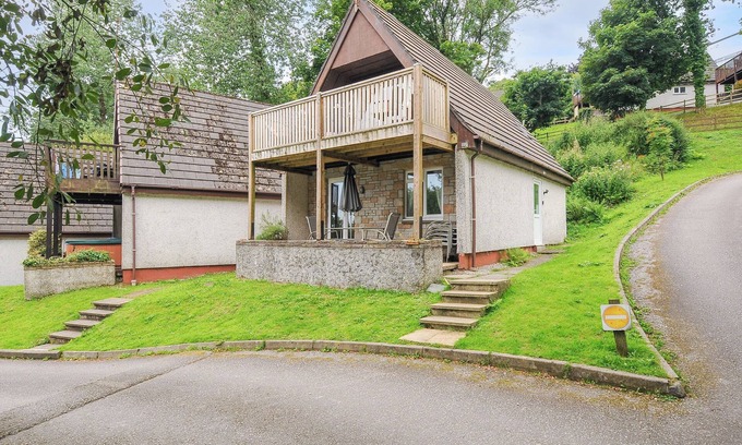 St. Ann's Chapel Cabaña | DART LODGE, pet friendly, character holiday cottage in Callington