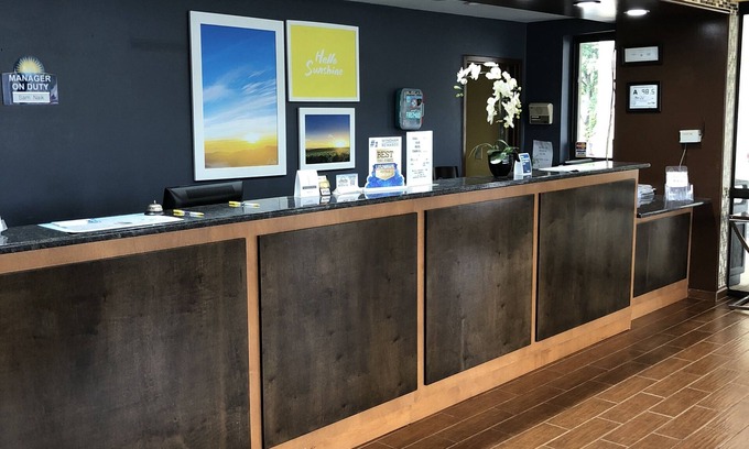 Cape Fear Hotel | Days Inn by Wyndham Fayetteville-South/I-95 Exit 49