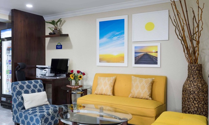 Goose Creek Hotel | Days Inn by Wyndham Goose Creek
