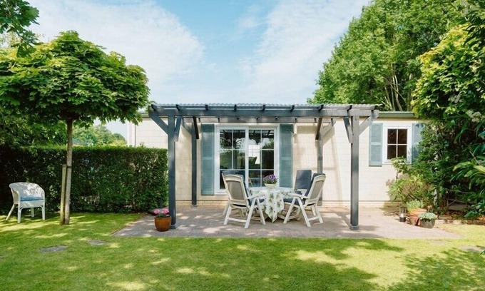 Goedereede Chalet De Esquí | De Goede Ree 13 comfortable chalet near the North Sea