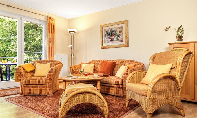 Am Schwarzen Busch Apartamento | App. Ostseeidyll - See and hear the sound of the sea from here!