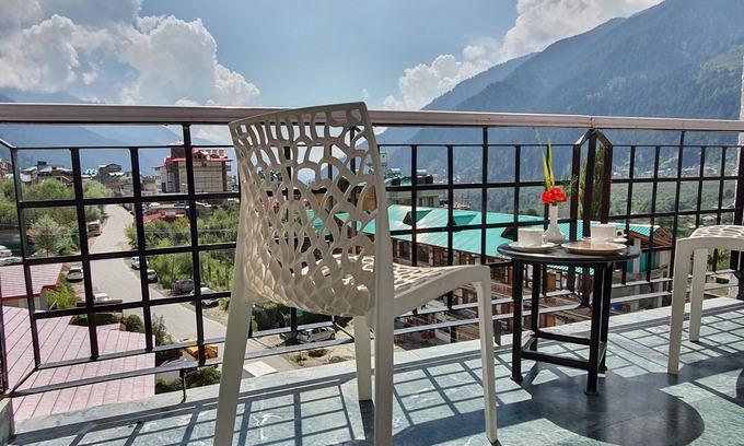 Manali Hotel | De Vivendi Resorts