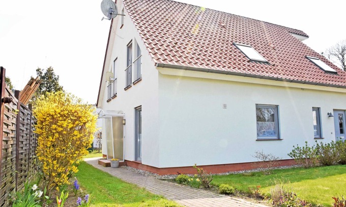 Altefaehr Apartamento | DEB 041 Ferienwohnung am Kurpark Altefähr