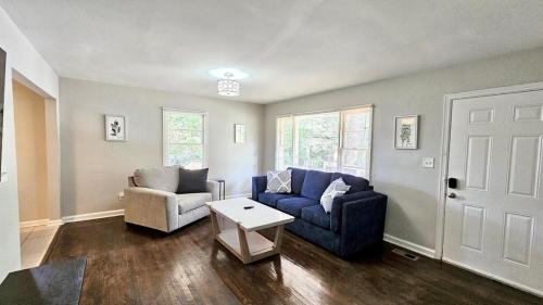 Atlanta Casa | Decatur Home Minutes to ATL Sleeps 10