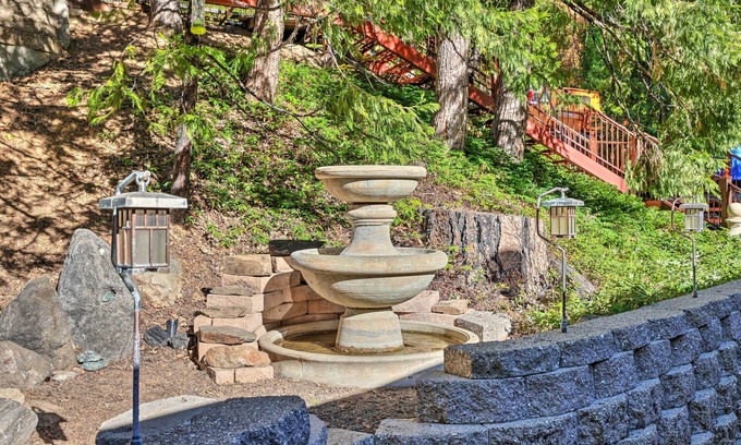 Twain Harte Cabaña | Deck w/ Forest Views: Quiet Twain Harte Cabin!