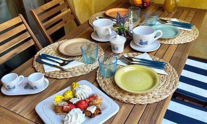 Maddalenedda Casa | Delightful apartment a stone's throw from the sea and the mountain.