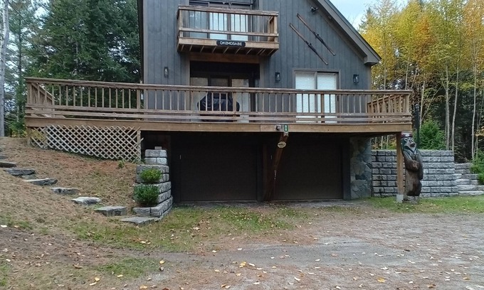 Ludlow Chalet De Esquí | Delightful Vacation Home - Minutes to Okemo, Direct Access to VAST trails