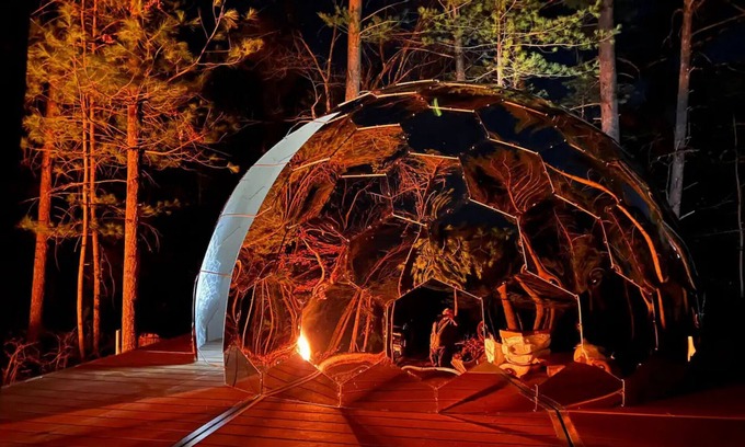 Wisconsin Dells Cabina | Dells Domes - Riverview Escape - Glamping Dome 4