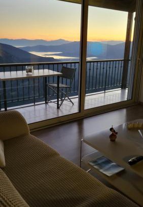 Delfoi Apartamento | Delphi skyview