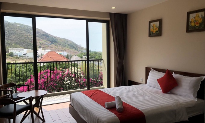 Nha Trang Casa | Deluxe Double room - Mountain View