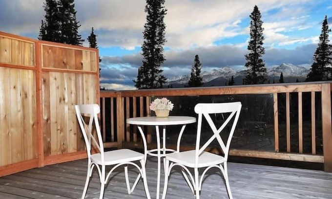 Healy Casa | ¡Suite Denali King con increíbles vistas al parque! Todas las comodidades, 11 minutos en coche de Park rd