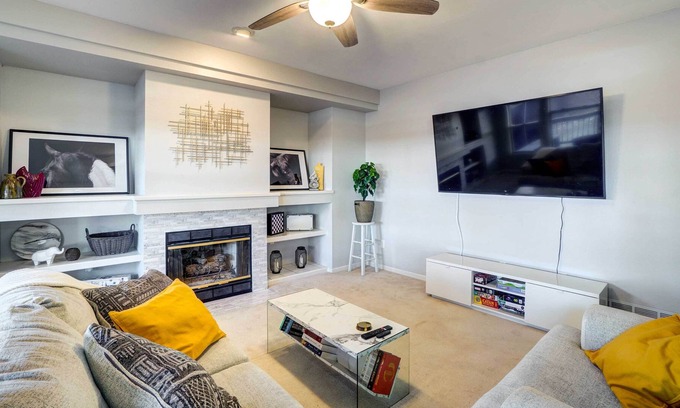 Highlands Ranch Casa | Denver Area Vacation Rental Near Trails!